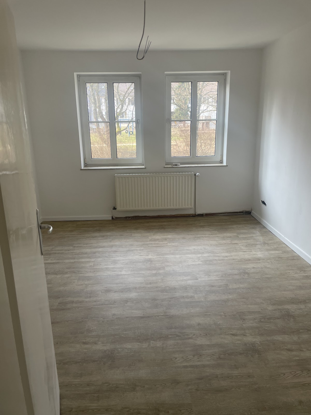 1. Zimmer links