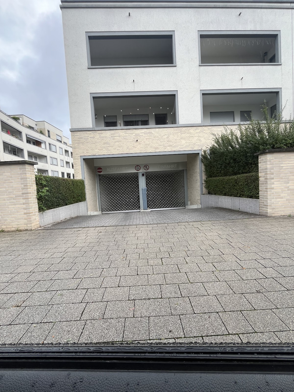Einfahrt