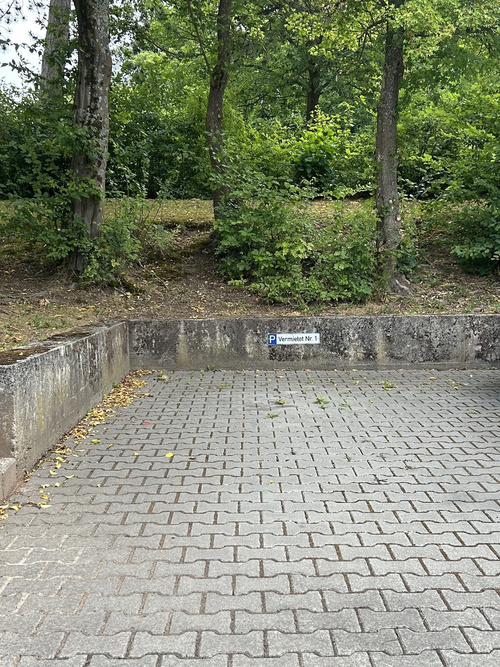PKW-Stellplatz in Fulda-Aschenberg – Einhardstraße 45