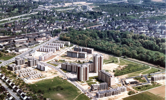 Luftaufnahme der Wohnsiedlung Biebrich-Parkfeld