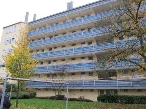 1-Zimmer-Wohnung in Frankfurt-Niederrad mit Balkon und Keller