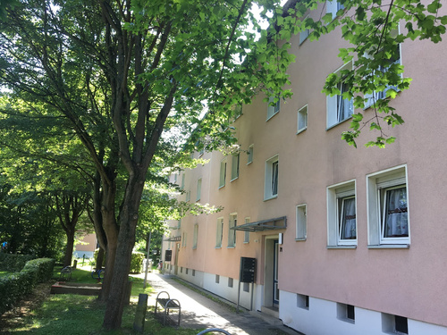 Erdgeschosswohnung mit Balkon - 3 Zimmer in Oberzwehren