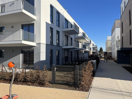 Helle 2-Zimmer-Wohnung mit Balkon und Aufzug – Erstbezug in Wiesbaden