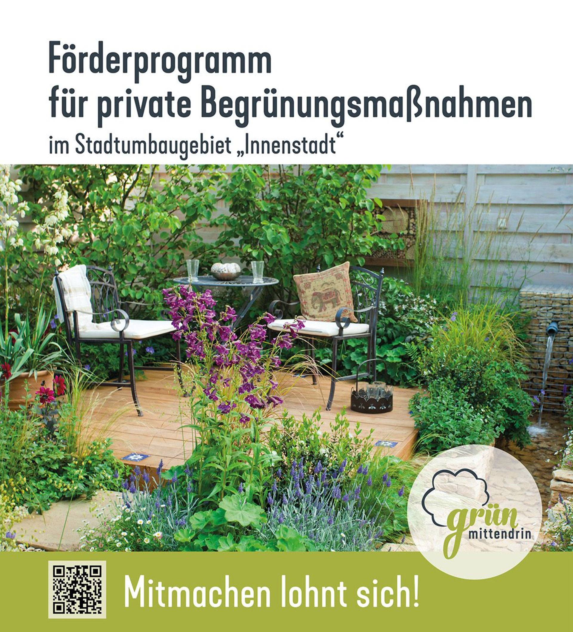 Gartenstühle im Grünen