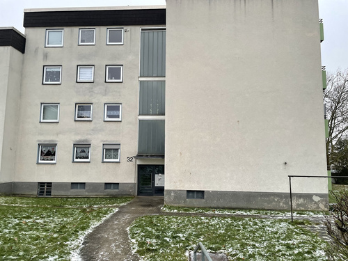 WBS erforderlich - Praktische Erdgeschosswohnung mit Balkon und Keller