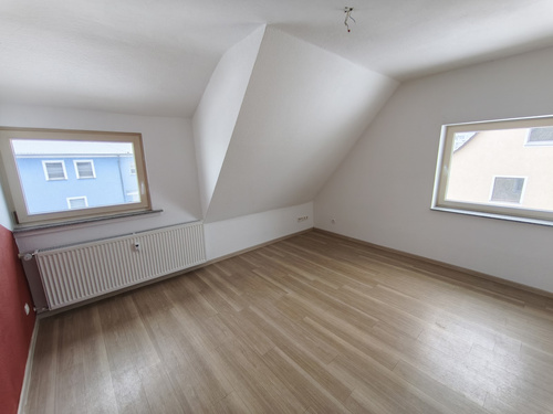 Gut geschnittene 3-Zimmer-Wohnung mit zusätzlichem Kellerraum