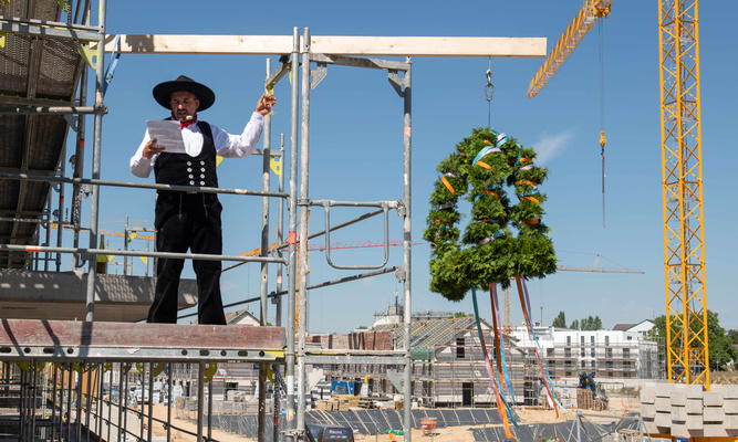 Richtfest mit traditionellem Richtfestspruch