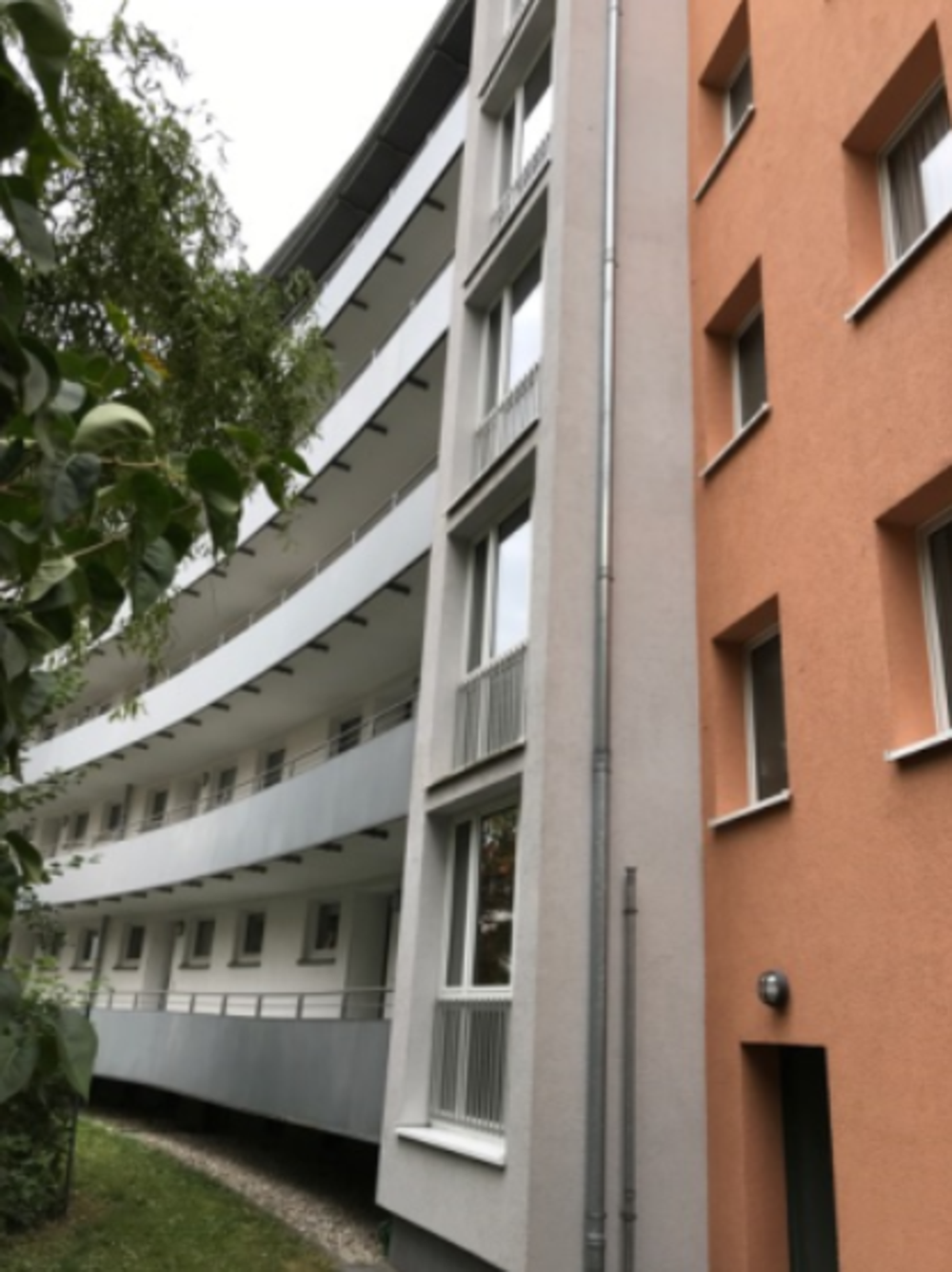 Mousonstraße 35 Laubengänge