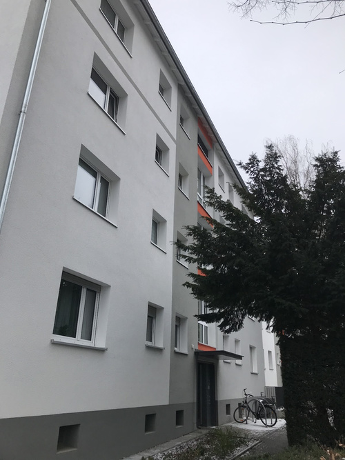 2-Zimmer-Wohnung in Frankfurt-Sossenheim mit Balkon und Keller