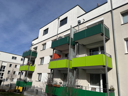 Darmstadt: 2-Zimmer-Mietwohnung mit Abstellraum und Dachterrasse
