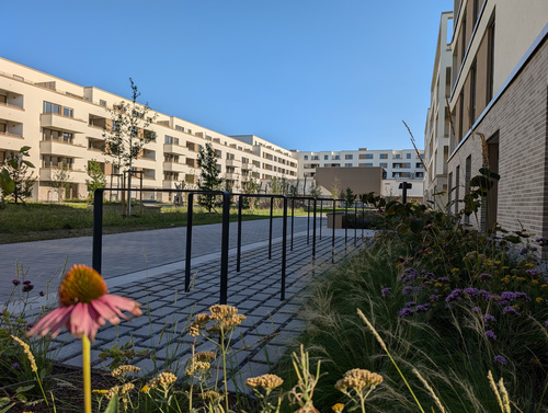 Moderne 2-Zimmer-Wohnung mit Balkon und barrierearmen Zugang