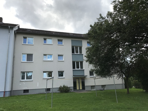 Schöne Familienwohnung mit Balkon!