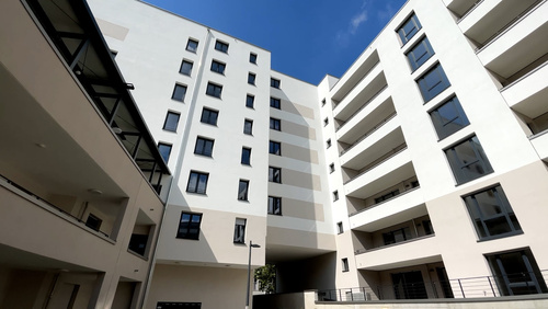 Komfortabel wohnen mit offener Küche und Loggia!