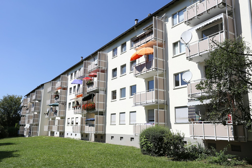 3-Zimmer-Wohnung mit Balkon und Keller in Wiesbaden-Biebrich