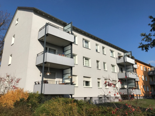 Komfortable Stadtwohnung mit Balkon, Keller und Dachboden