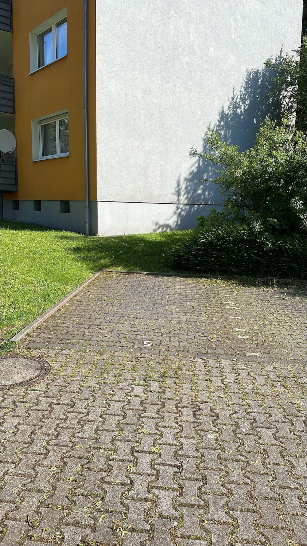 Parkplatz Nr. 5