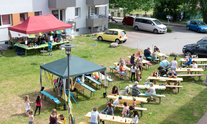 Der Nachbarschaftstreff „Treff 3“ in Langen ruft ein monatliches Frühstück für Jung und Alt ins Leben. Foto: NHW / Marc Strohfeldt