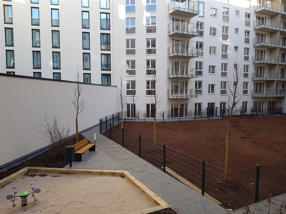 Da-Vinci-Garten Innenhof