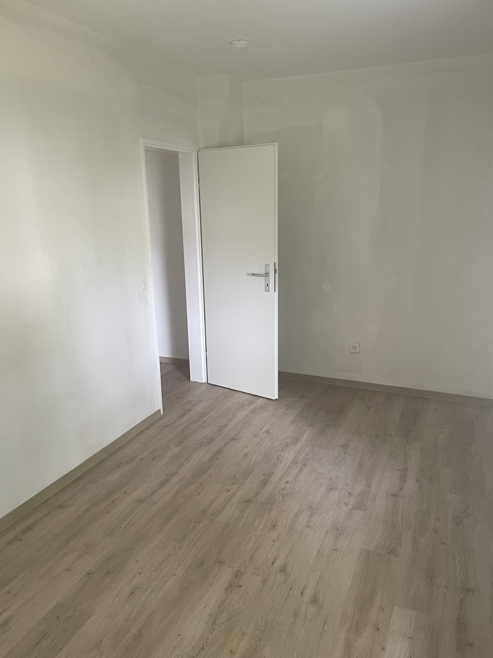25215_Birkenweg 8_EG rechts_Kinderzimmer