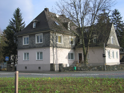 Großzügige 5-Zimmer-Wohnung mit Gäste-WC und Keller in Wetzlar