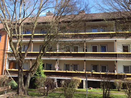 Erdgeschosswohnung mit Balkon in guter Lage