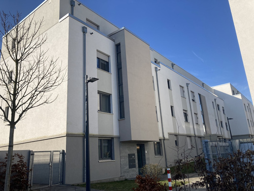 Neuwertige Maisonette-Wohnung mit sonniger Dachterrasse!
