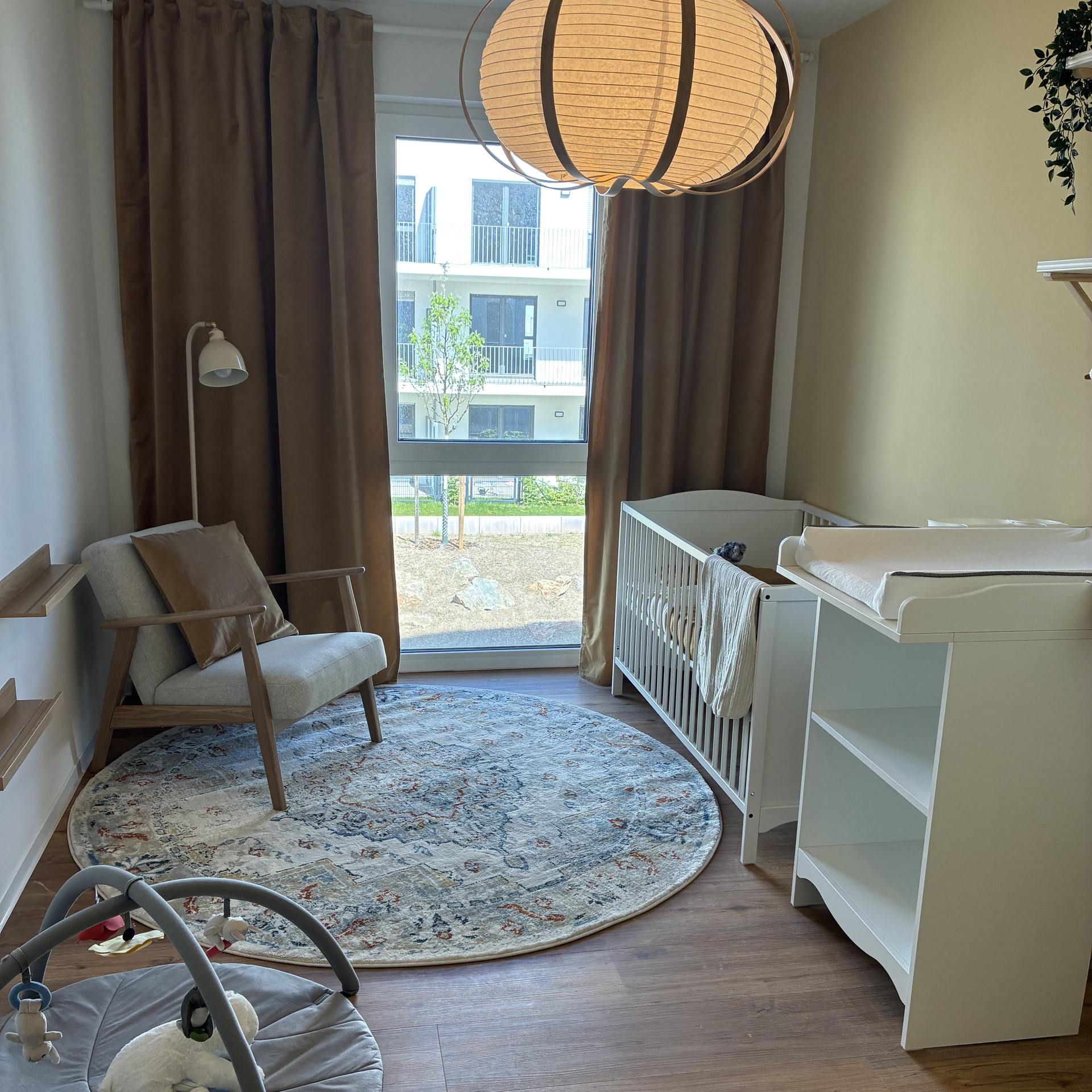 Innenansicht Kinderzimmer Musterwohnung mit IKEA Einrichtung 