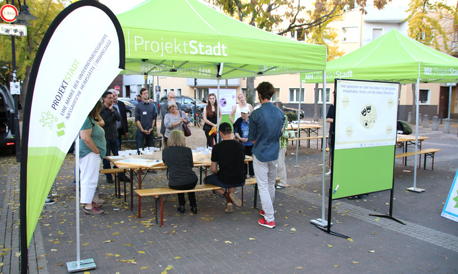 Infostand der NH ProjektStadt