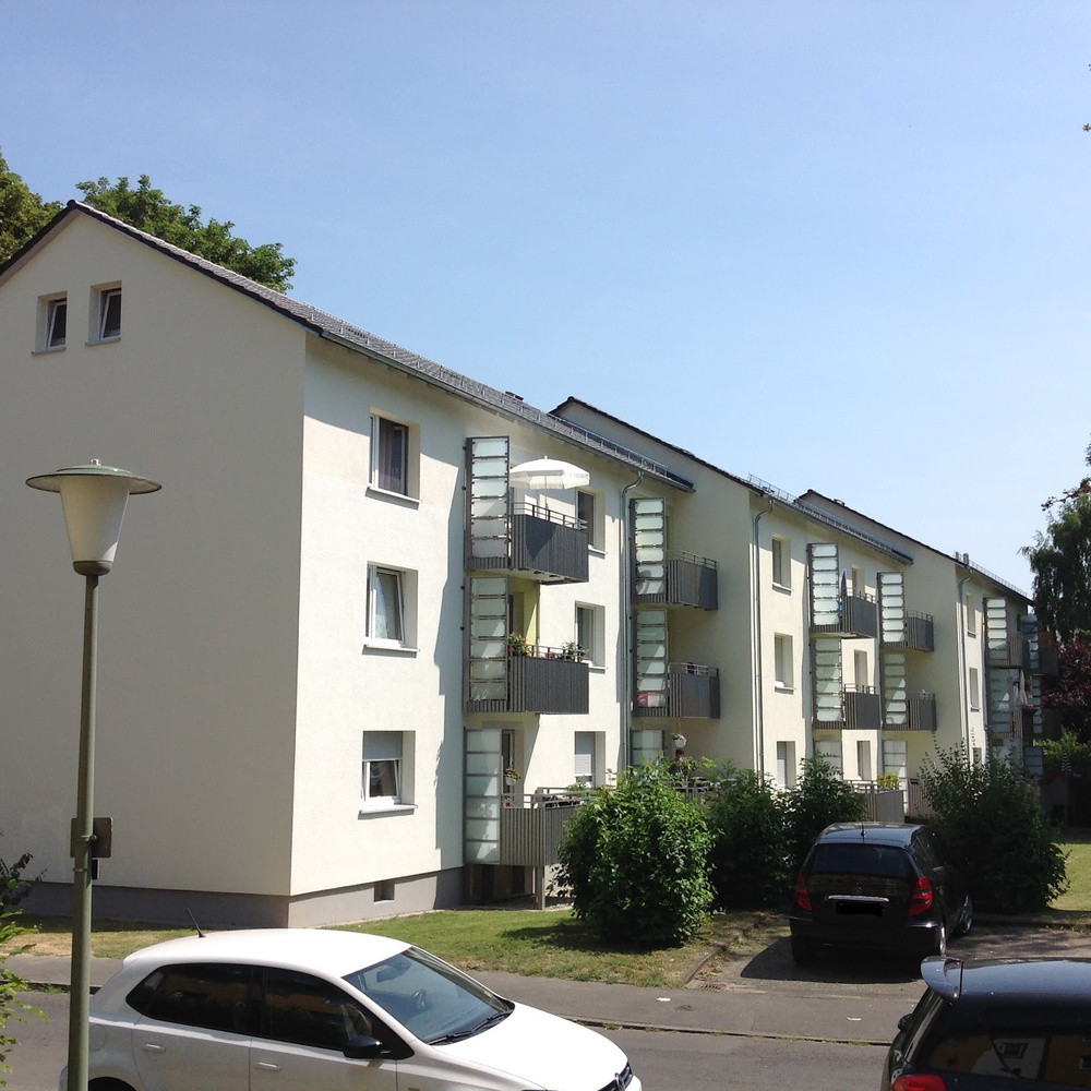 Paul-Heidelbach- 7, 9, 11 Giebel Balkonseite