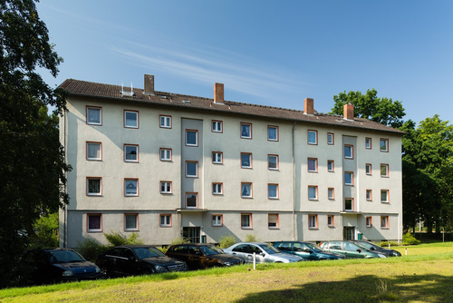 Familienfreundliche 4-Zimmer-Wohnung mit Balkon und Gäste-WC