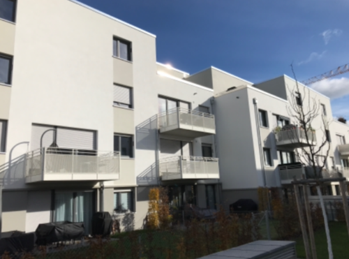 Geräumige Erdgeschosswohnung mit Terrasse und etwas Grün!