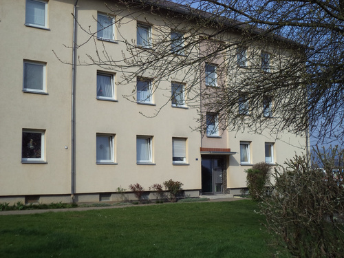 Balkonwohnung ab sofort frei