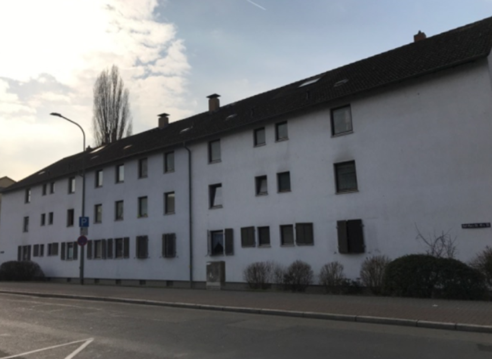 Straßenansicht