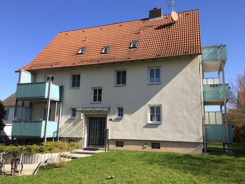 Kompakte Dachgeschosswohnung mit Wohnküche in Niestetal