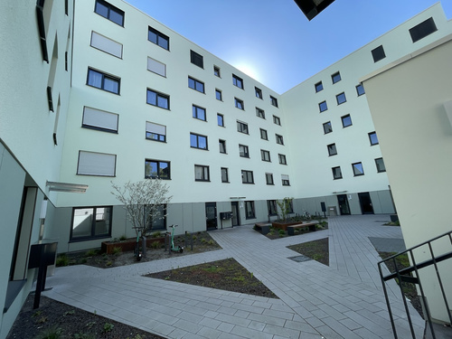 Moderne Stadtwohnung mit Aufzug und Abstellraum!