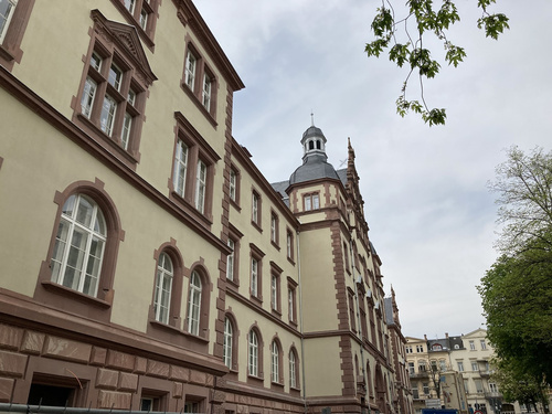 Urbaner Lifestyle mit Geschichte: einzigartiges Wohnerlebnis auf ca. 107 m²