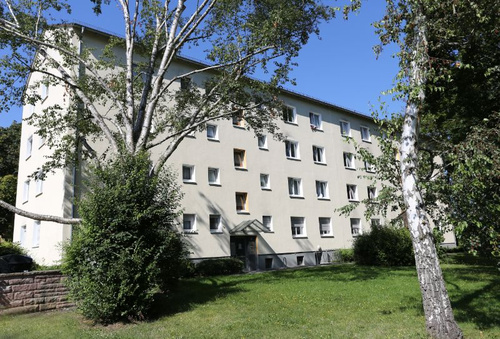 In Biebrich ankommen: 2 Zimmer mit Balkon