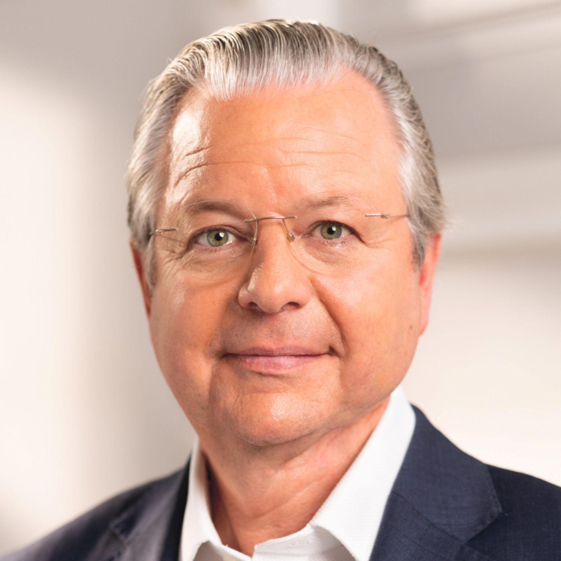 Dr. Constantin Westphal