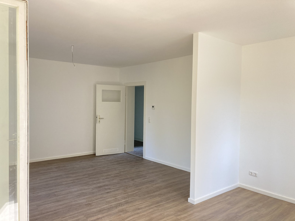 Wohnzimmer v. Balkontür aus