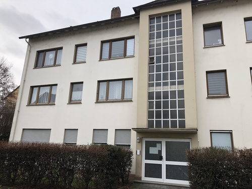 Dachgeschosswohnung mit 3 Zimmern und Badewanne in Wetzlar!