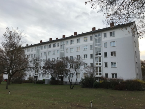 Erdgeschosswohnung mit Balkon in Niederrad