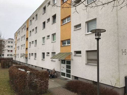 Erdgeschosswohnung in Hanau-Tümpelgarten: 3 Zimmer mit Balkon und Kellerraum