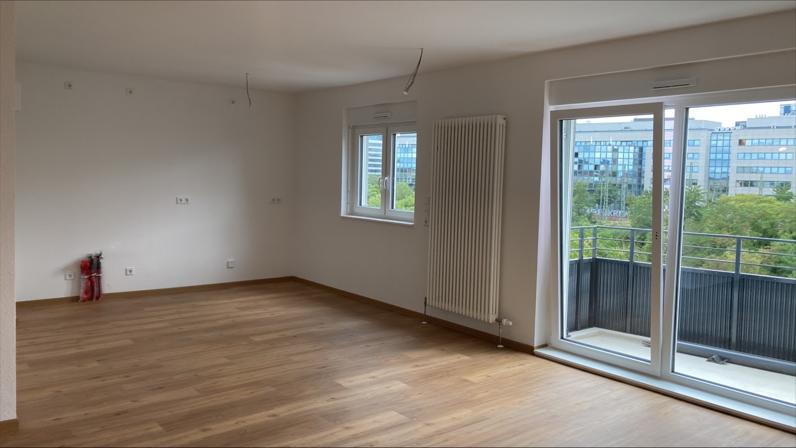 Moderne 3-Zimmer-Wohnung im 4. Obergeschoss - Photo 1