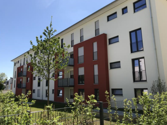 Moderne 2-Zimmer-Wohnung mit Balkon und Aufzug - Photo 1