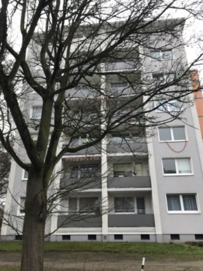 Komfortabel wohnen im 2. OG: 2-Zimmer mit Balkon und Aufzug