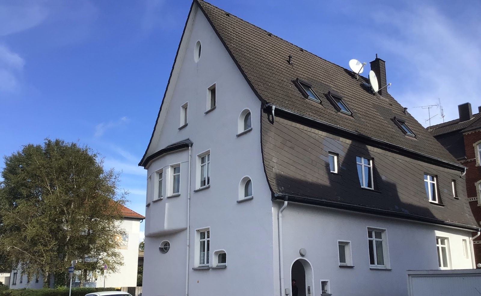 Geräumige 4-Zimmer-Wohnung mit Gäste-WC und Keller - Foto 1