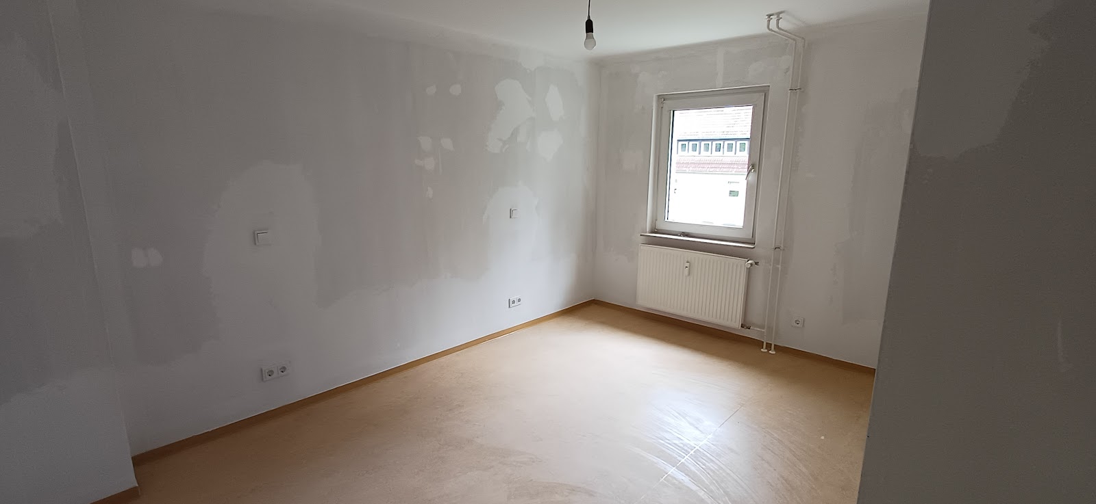 Kompakte 2 Zimmer Wohnung im 1 Obergeschoss in der Jahnstraße in Butzbach - Photo 2