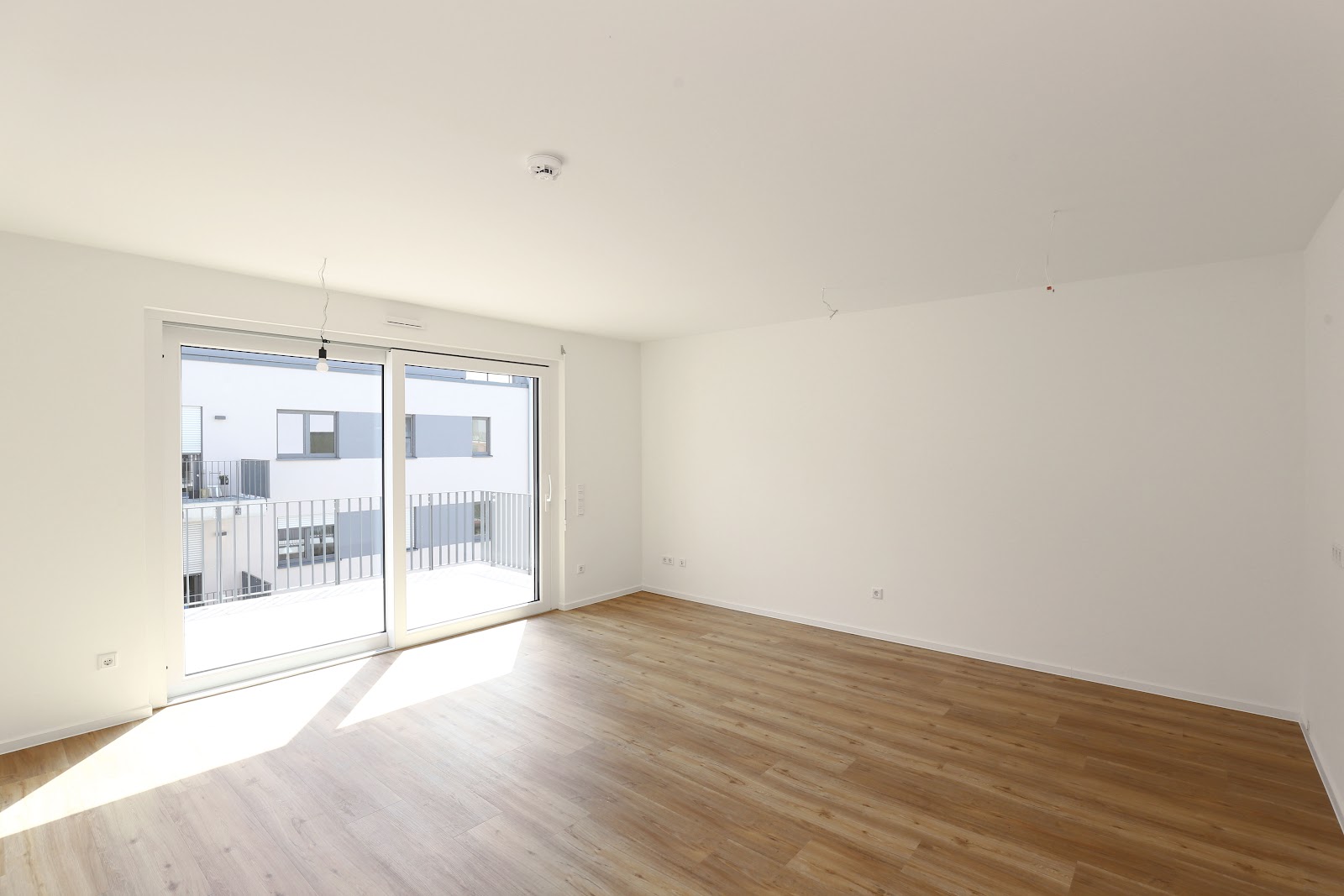 Moderne 2 Zimmer Wohnung mit Aufzug und Fußbodenheizung in Gießen - Photo 1